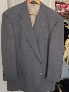 Men's Gray Single-Breasted Sport Coat - Classic Tailored Style